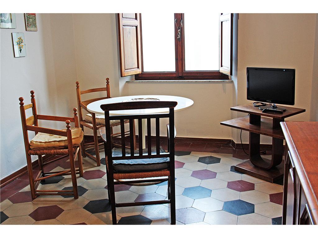 Borgo Largo 51 Bed & Breakfast Pisa Phòng bức ảnh